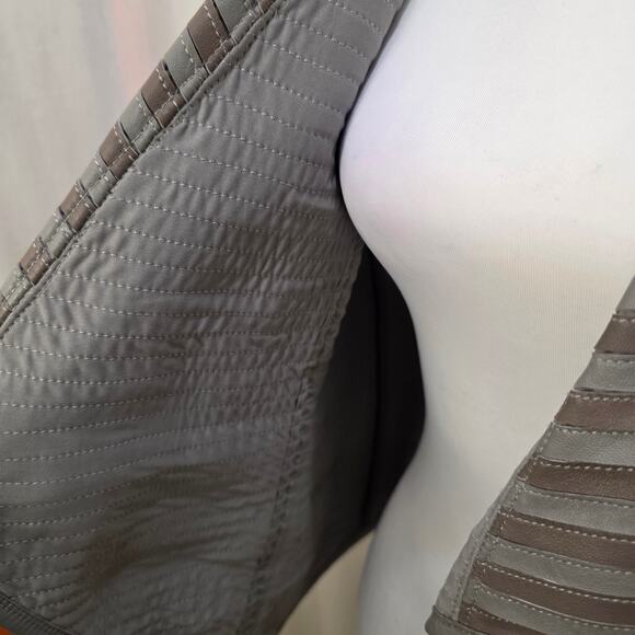 G.I.L.I. Lisa Robertson Pierced Leather Moto Vest, Light Taupe Storm Gray, 6 - Picture 4 of 7